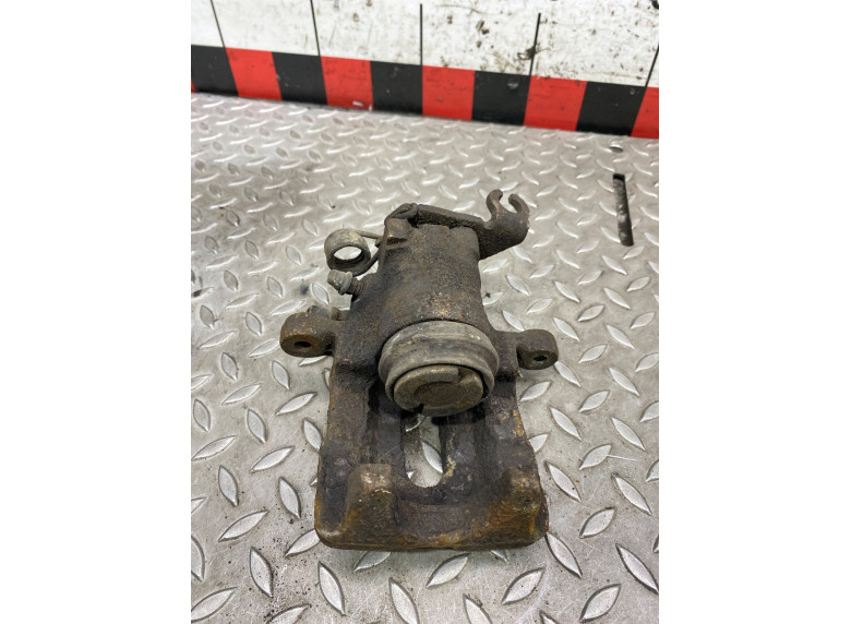 Суппорт задний правый к Суппорт задний правый к Volvo V40 undefined г. V40