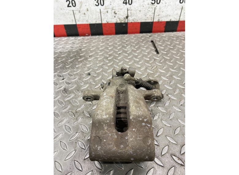 Суппорт задний левый к Opel Astra, 2005г.