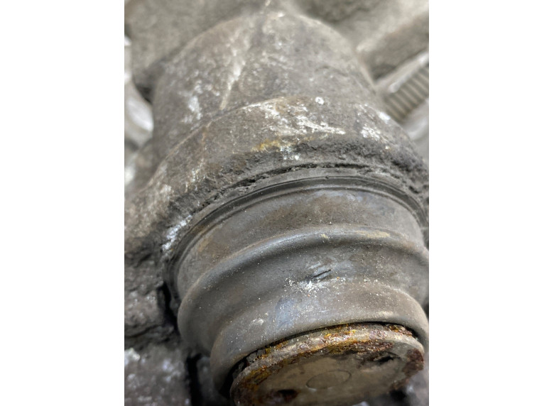 Суппорт задний левый к Opel Vectra, 2004г.