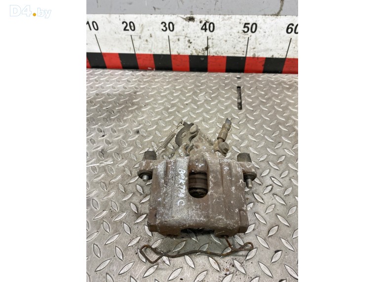 Суппорт задний левый к Opel Vectra undefined г.