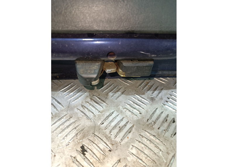 Замок багажника к Volkswagen Golf, 1995г.