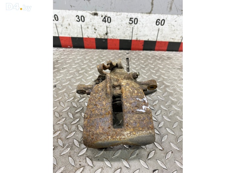 Суппорт задний правый к Volkswagen Transporter undefined г.