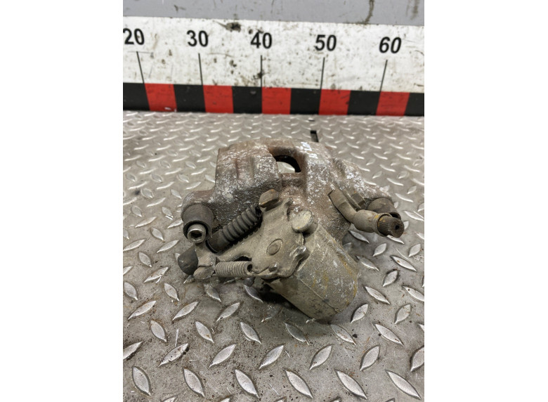 Суппорт задний правый к Opel Vectra, 2005г.