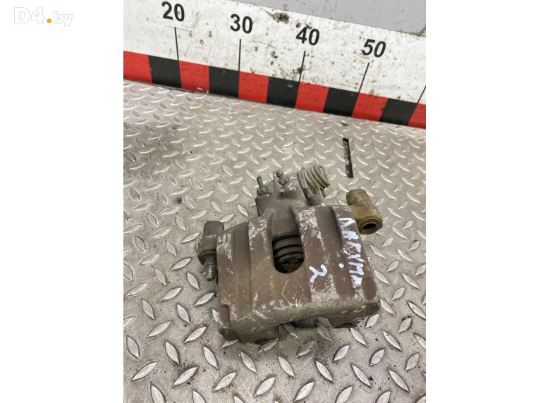 Суппорт задний правый к Renault Laguna undefined г.