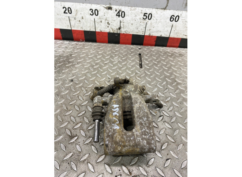 Суппорт задний правый к Opel Astra, 2005г.