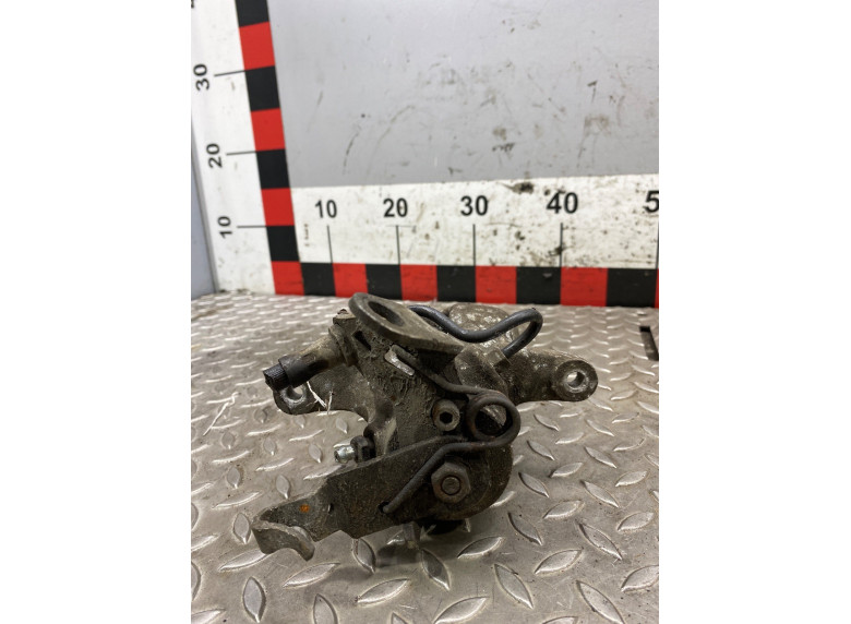 Суппорт задний левый к Volkswagen Golf, 2006г.