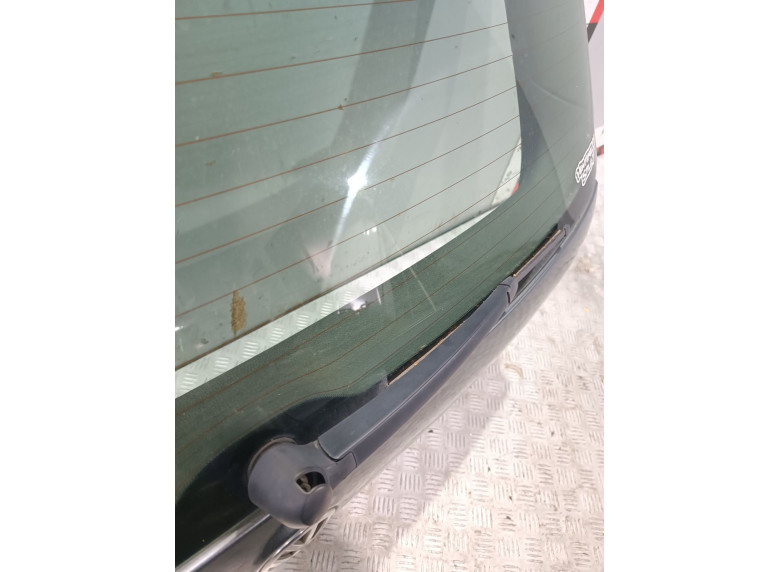 Щеткодержатель задний к Volkswagen Golf, 2011г.