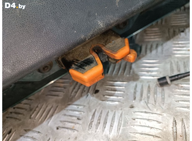 Замок багажника к Skoda Fabia undefined г.