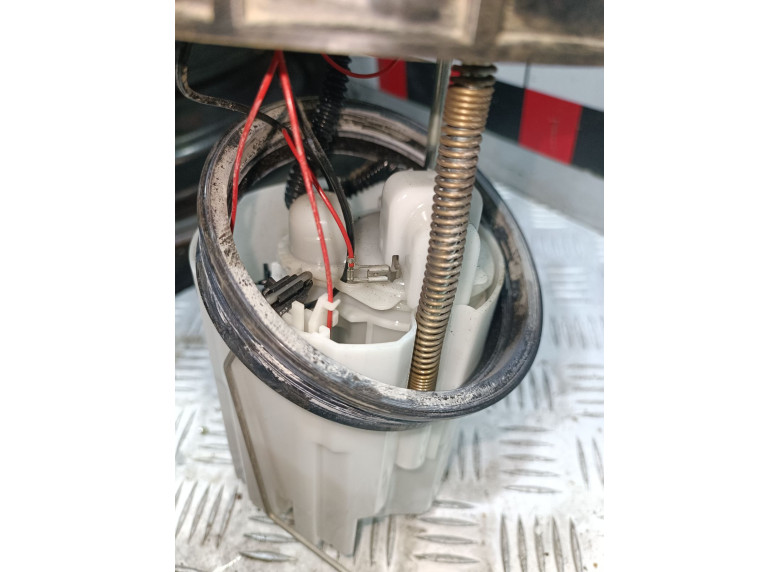 Насос топливный к Насос топливный к Nissan Tiida undefined г. Tiida