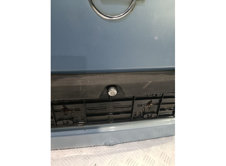 Кнопка открытия багажника к Opel Combo, 2006г.