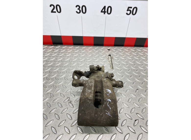 Суппорт задний правый к Opel Astra, 2006г.