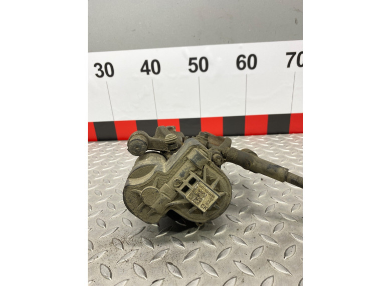 Суппорт задний левый к Volkswagen Passat, 2015г.