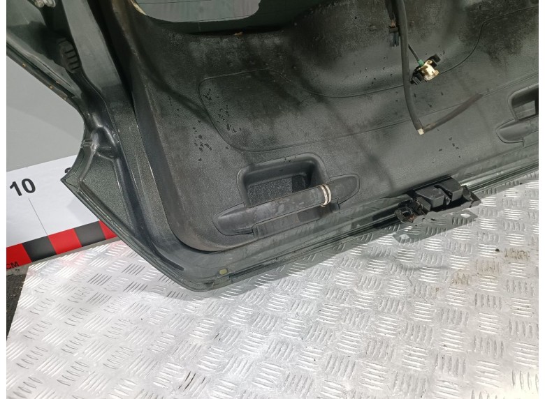 Крышка багажника (дверь 3-5) к Крышка багажника (дверь 3-5) к Ford Focus undefined г. Focus