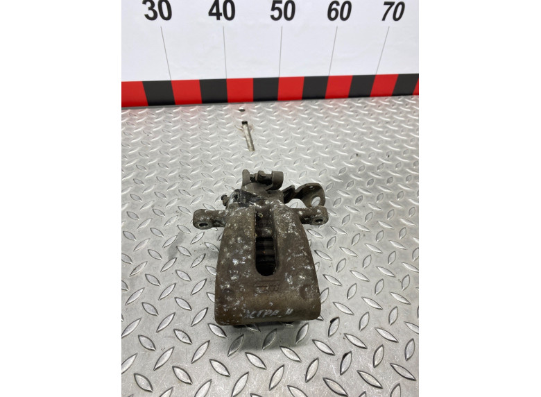 Суппорт задний левый к Opel Astra, 2006г.