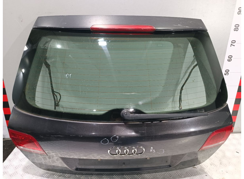 Кнопка открытия багажника к Audi A3, 2010г.