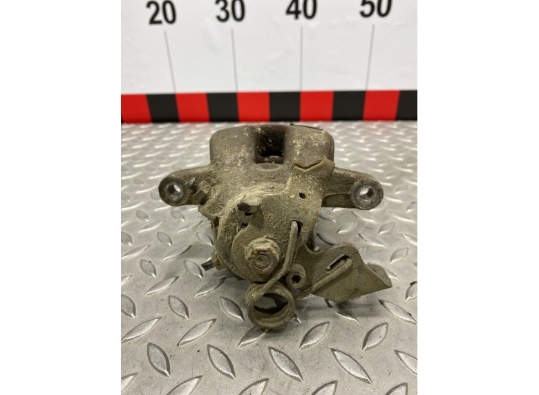 Суппорт задний правый к Суппорт задний правый к Peugeot 307 undefined г. 307