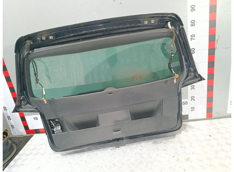 Замок багажника к Volkswagen Golf, 2011г.