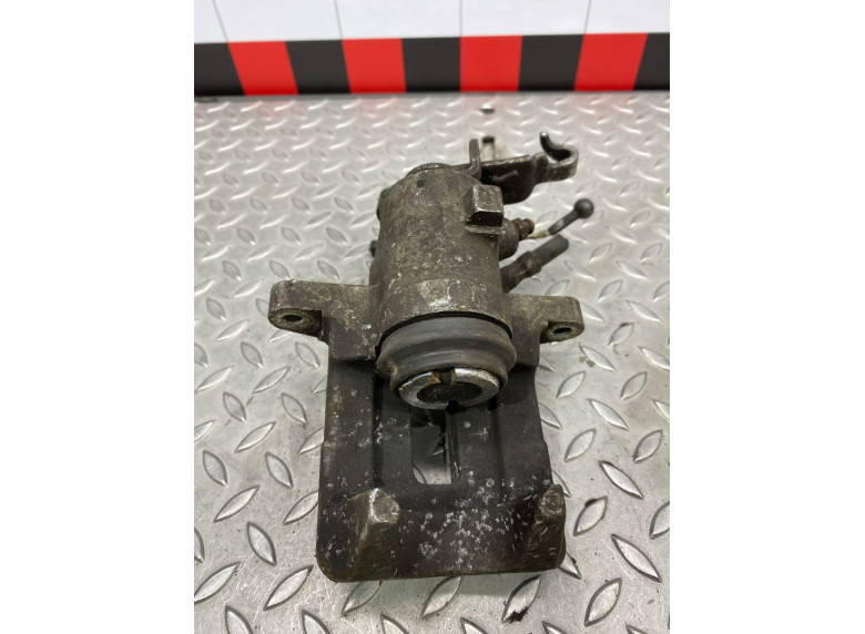 Суппорт задний правый к Volkswagen Golf, 2006г.