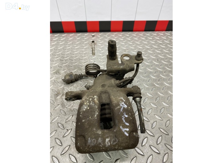 Суппорт задний правый к Volkswagen Caddy undefined г.