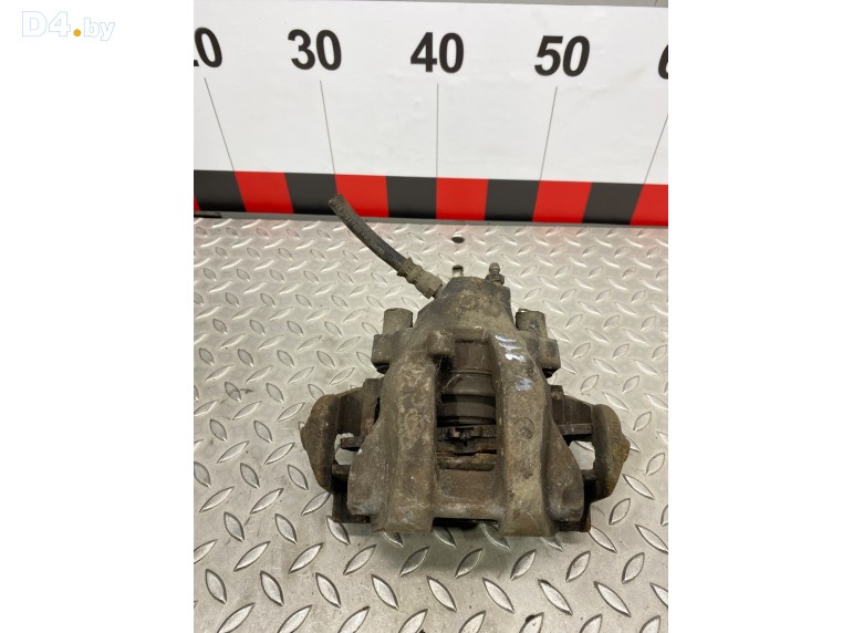 Суппорт задний правый к Mercedes EW211 undefined г.