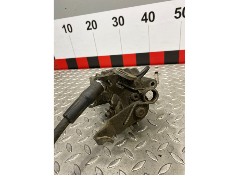 Суппорт задний левый к Volkswagen Golf, 2006г.