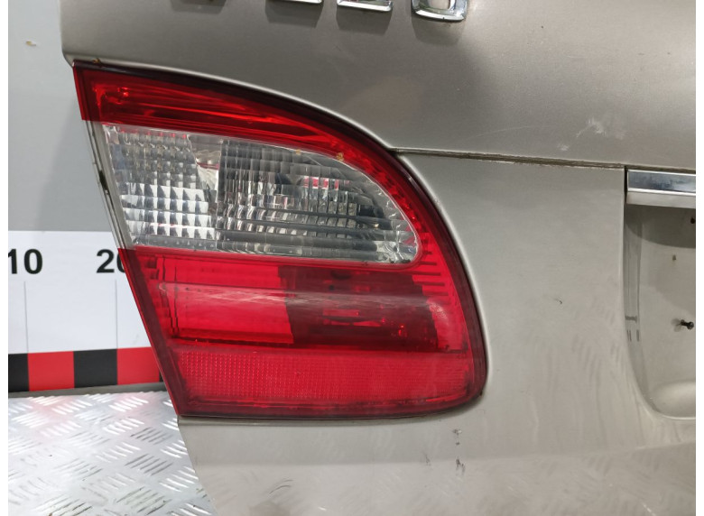 Фонарь крышки багажника левый к Mercedes E W211, 2004г.