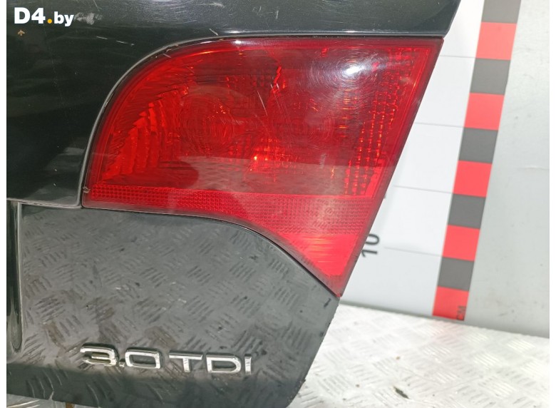 Фонарь крышки багажника правый к Audi A4 undefined г.