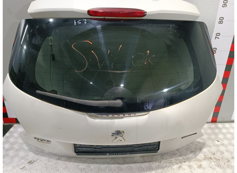 Подсветка номера к Peugeot 208, 2016г.