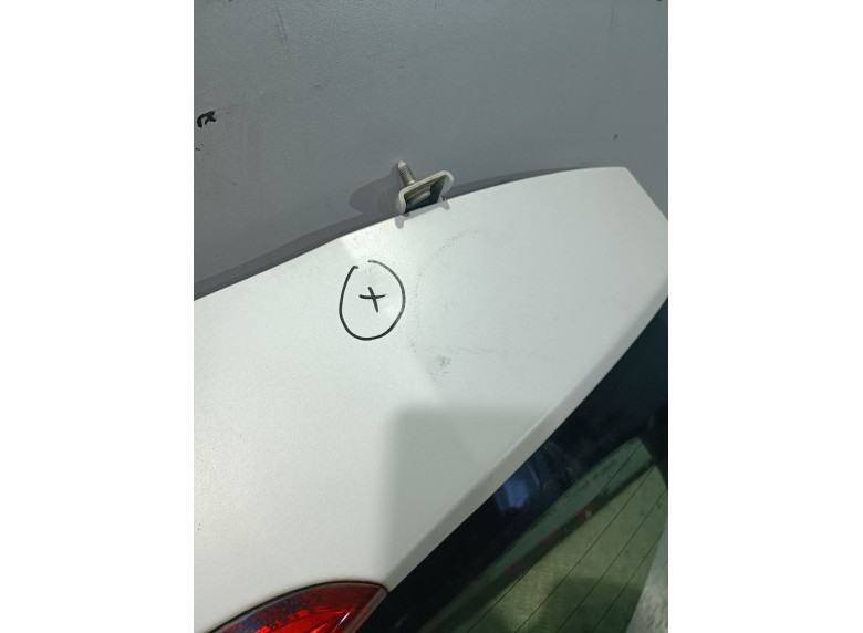 Крышка багажника (дверь 3-5) к Peugeot 208, 2016г.