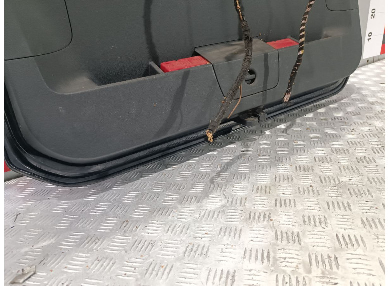 Крышка багажника (дверь 3-5) к Volkswagen Golf, 2013г.