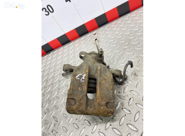 Суппорт задний левый к Peugeot 807 undefined г.