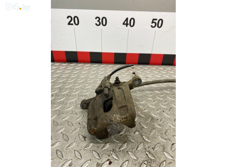 Суппорт задний правый к Mercedes AW169 undefined г.