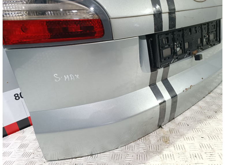 Молдинг крышки багажника к Ford S-Max, 2008г.