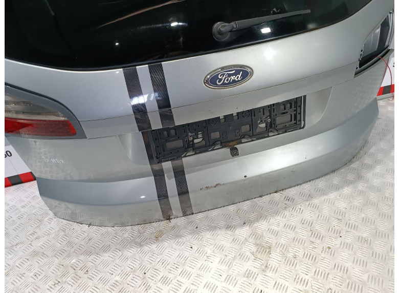 Молдинг крышки багажника к Ford S-Max, 2008г.