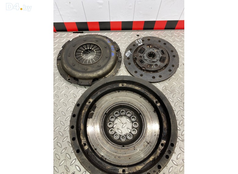 Комплект сцепления к Mercedes EW123 undefined г.
