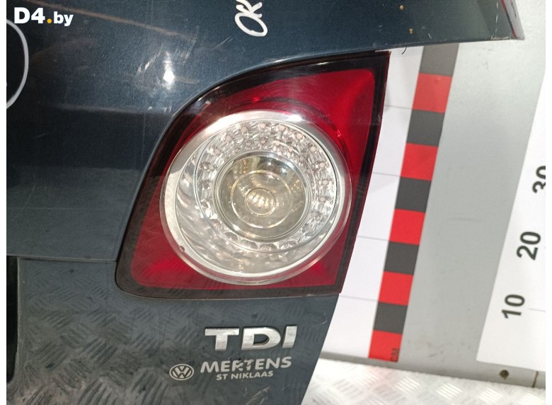 Фонарь крышки багажника правый к Volkswagen GolfPlus undefined г.