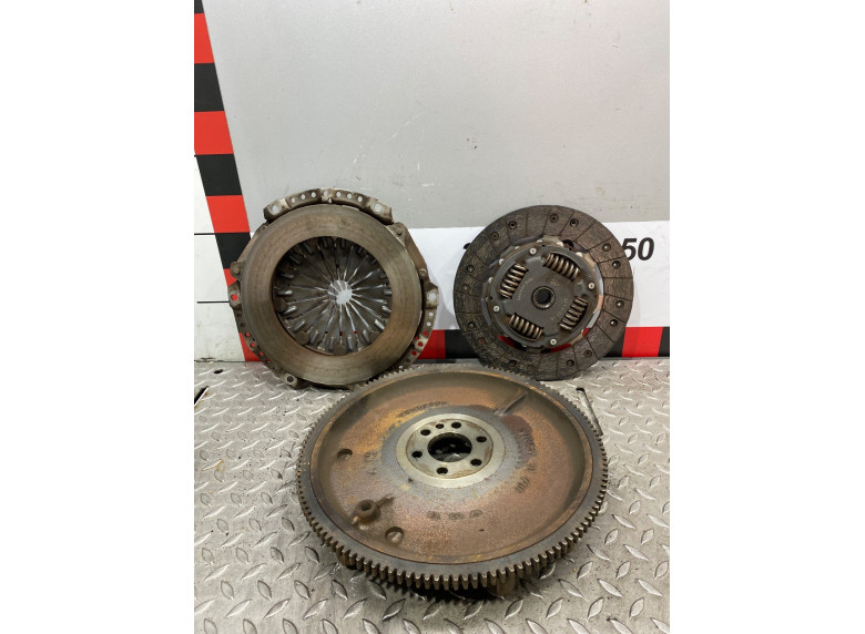 Комплект сцепления к Peugeot Partner, 2012г.