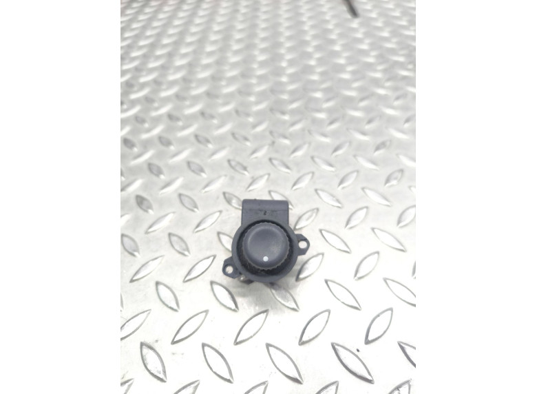 Джойстик регулировки зеркал к Renault Espace, 1999г.