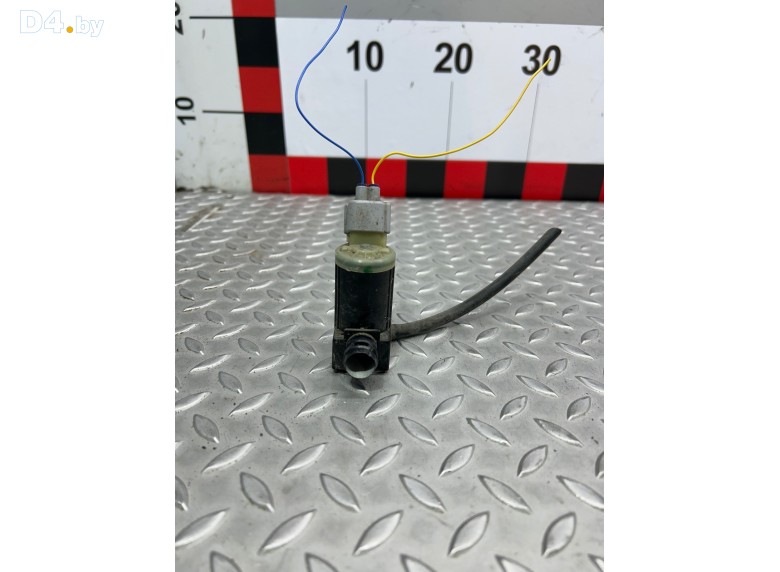 Насос (моторчик) омывателя стекла к Suzuki Swift undefined г.