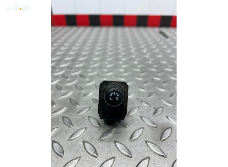 Джойстик регулировки зеркал к Suzuki Swift undefined г.