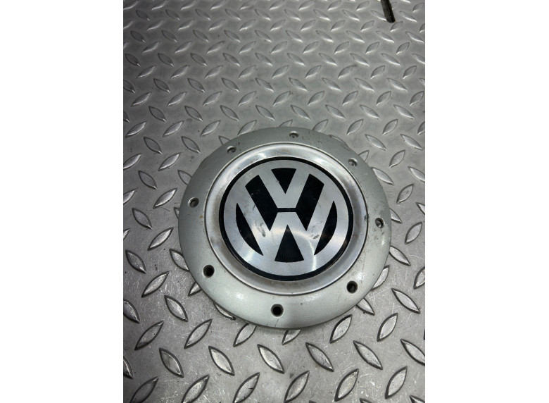 Колпак колесный к Volkswagen Golf, 2005г.