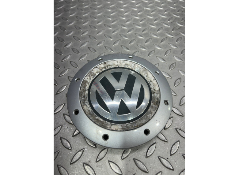 Колпак колесный к Volkswagen Golf, 2005г.