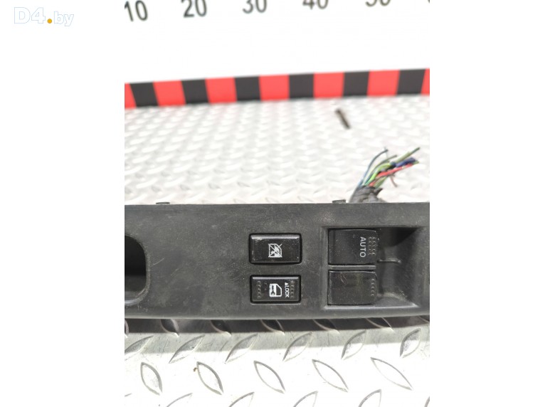 Блок управления стеклоподъемниками к Suzuki Swift undefined г.