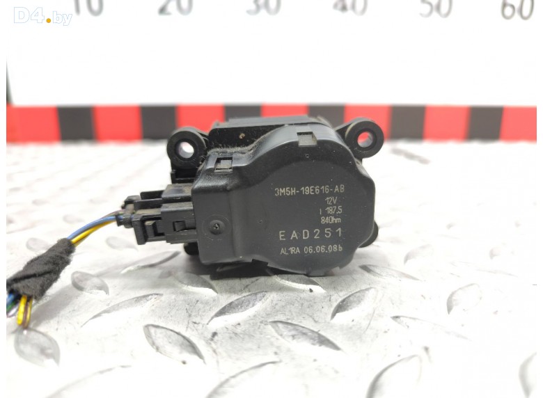 Моторчик заслонки печки к Ford S-Max undefined г.