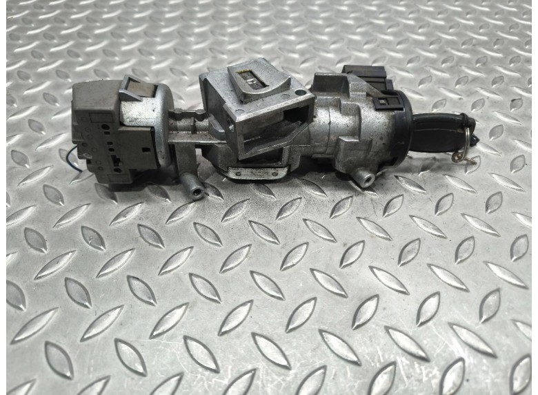 Замок зажигания к Замок зажигания к Ford Focus undefined г. Focus