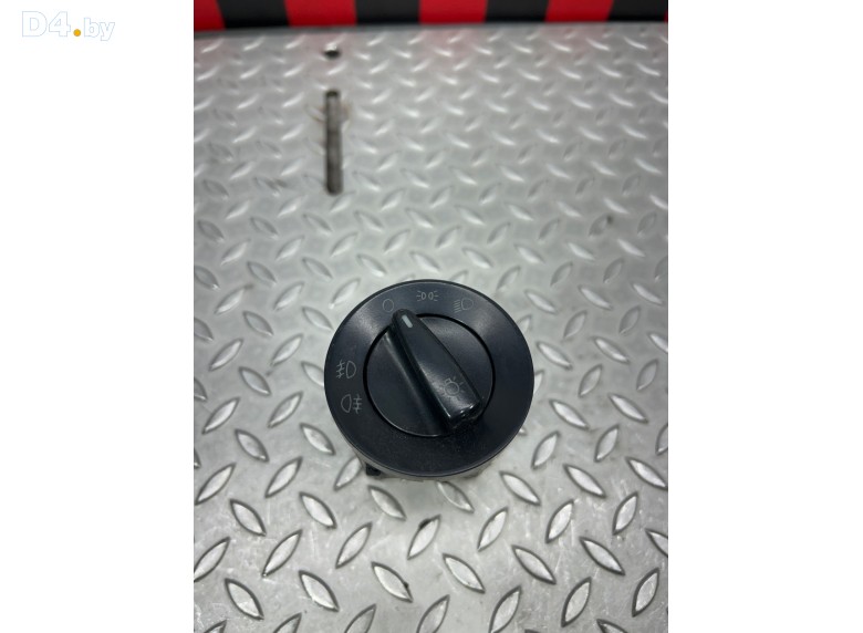 Переключатель света к Volkswagen Passat undefined г.