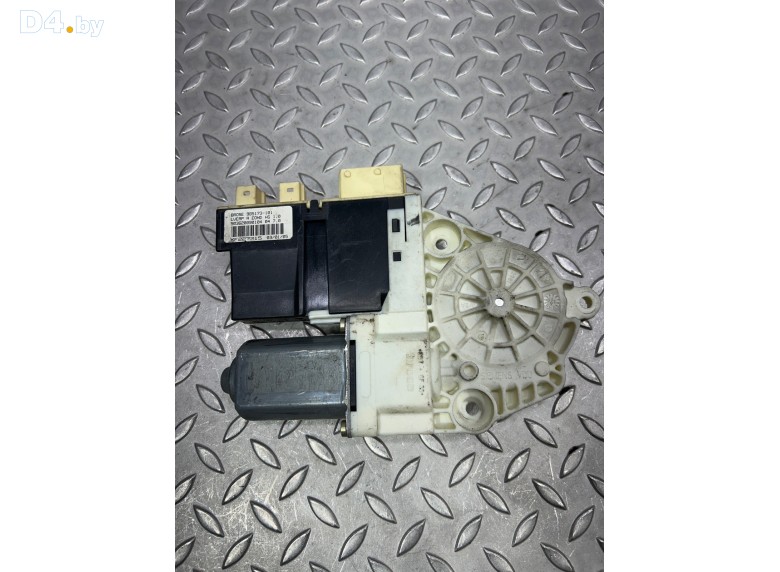 Моторчик стеклоподъемника передний левый к Citroen C5 undefined г.