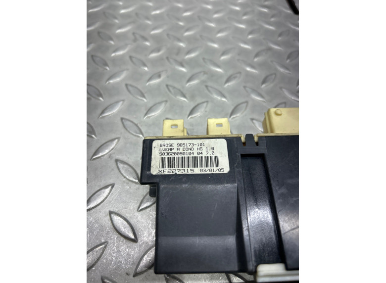 Моторчик стеклоподъемника передний левый к Citroen C5, 2004г.