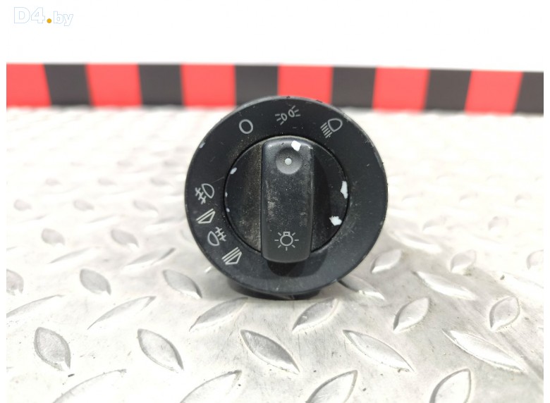 Переключатель света к Audi A4 undefined г.