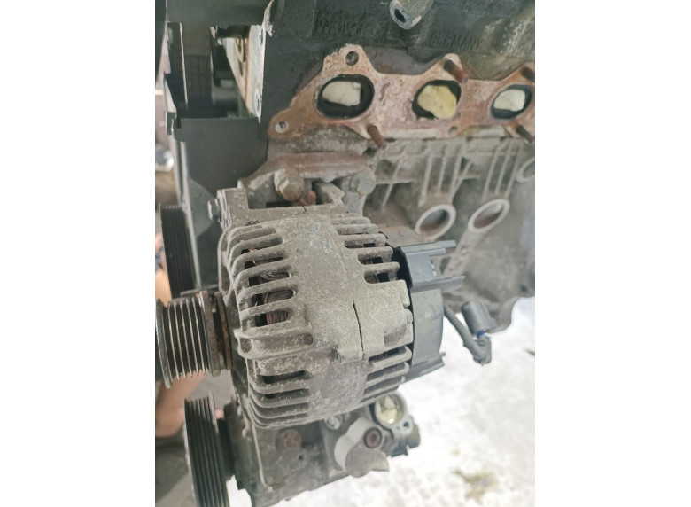 Генератор к Volkswagen Golf, 2005г.